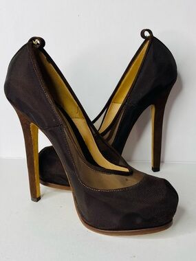 Fendi Chocolate Brown Mesh and Suede High Heel Platform Pumps. Authentic